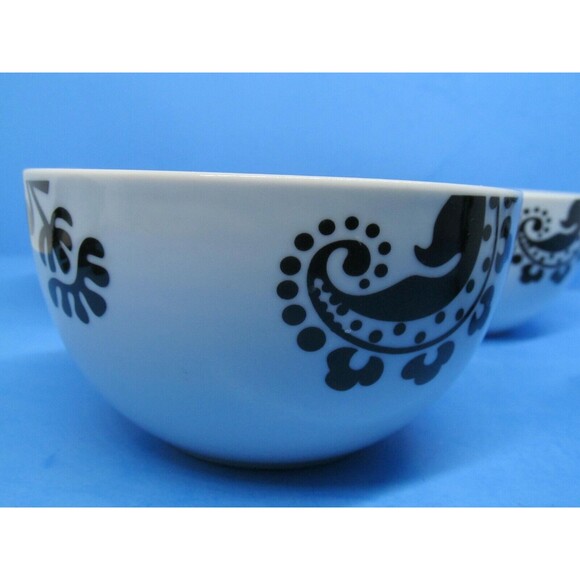Shannon Palace Damask Black On White 3" H X 5 1/2" W Cereal Bowls Set Of 4 Bowls - Picture 4 of 7